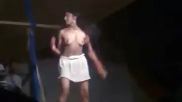 বড়ো মাই, শ্যামাঙ্গিণী, সরাসরি চোদাচুদি ব্লজব