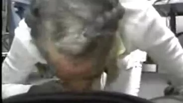 বড় খেলনা আগে বিশাল কুক্স! ঘোরা চোদা