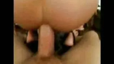 ব্লজব, সুন্দরী বালিকা, ইংলিশ চোদা দুর্দশা